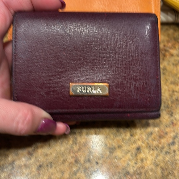 Lot of 4 wallets , LV, Coach, Ungaro, Furla - Picture 11 of 15